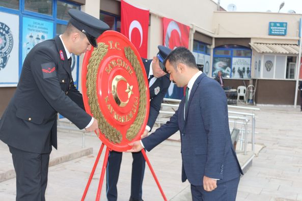Gazi Mustafa Kemal Atatürk’ün ebediyete irtihalinin 85. yıldönümü dolayısıyla ilçemizde anma programı gerçekleştirildi.